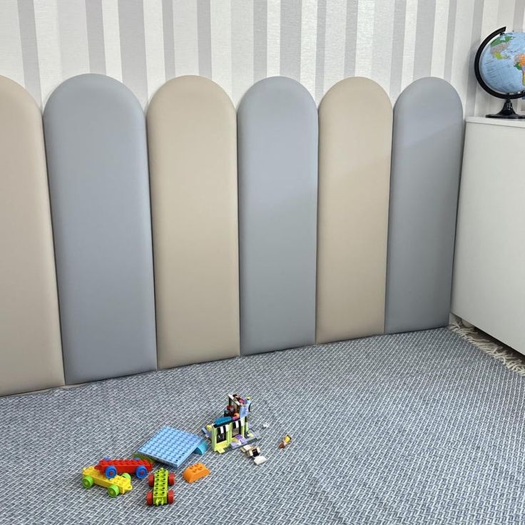 Wall Shelves & Bookcases